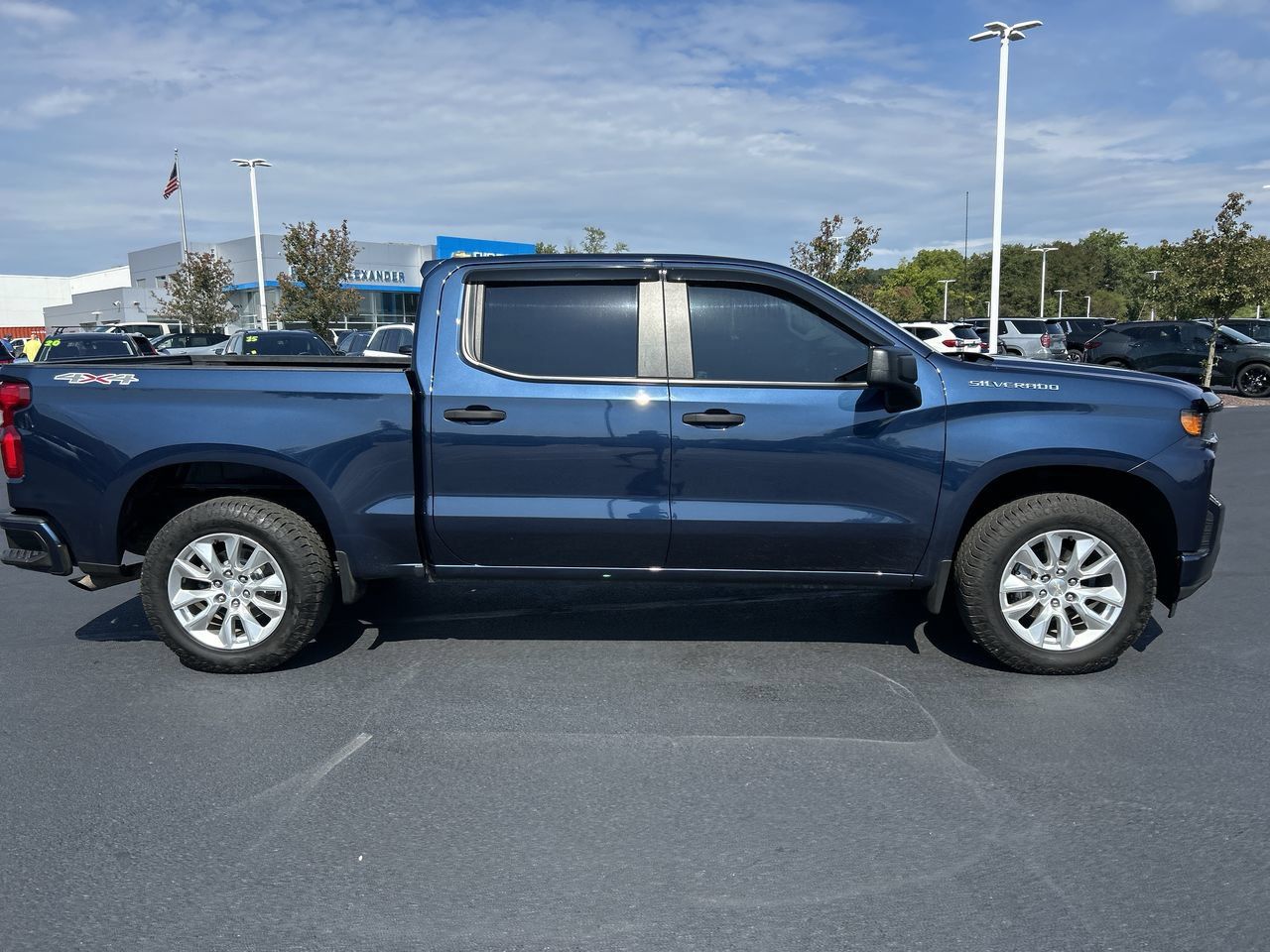 Used 2021 Chevrolet Silverado 1500 Custom AWD/4WD image 8