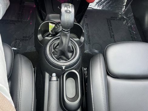 Used 2014 MINI Cooper S image 26