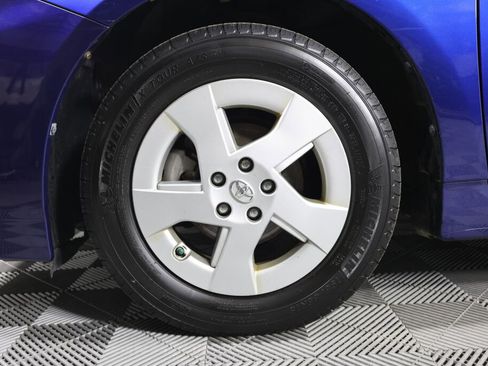 Used 2010 Toyota Prius Two image 9