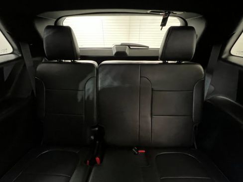 Used 2023 Chevrolet Traverse LT image 22