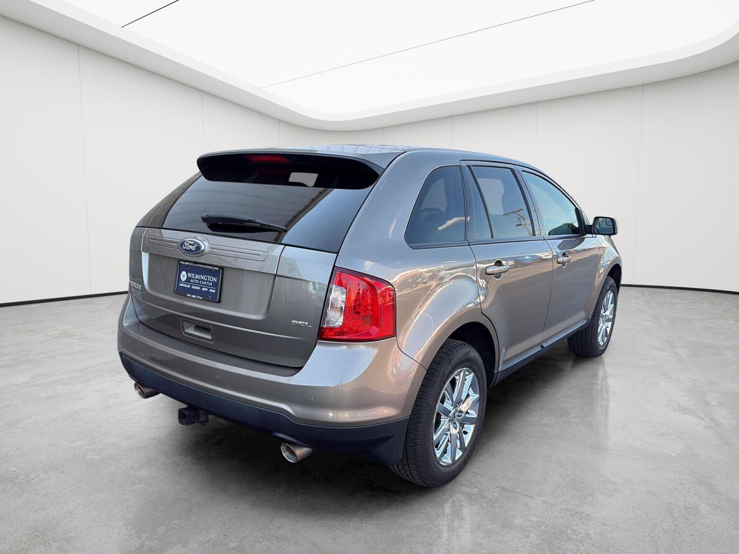 Used 2014 Ford Edge SEL w/ Equipment Group 205A FWD image 3
