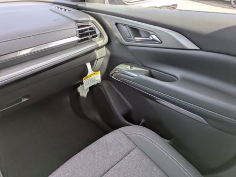 New 2026 Chevrolet Traverse LT FWD image 13