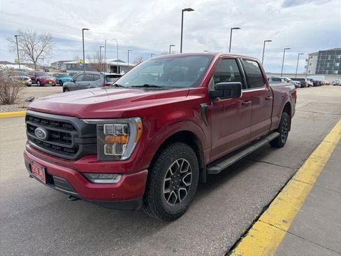 Used 2022 Ford F150 XLT w/ Equipment Group 302A High image 3