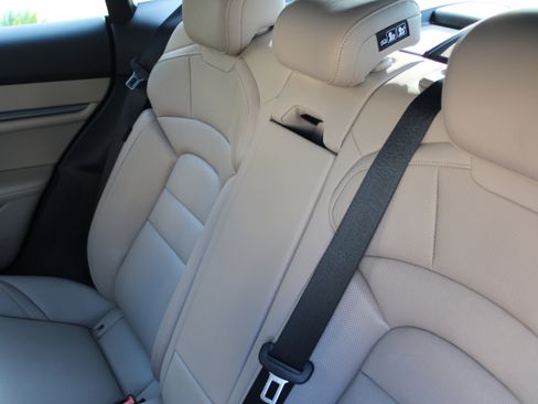 Certified 2025 Porsche Taycan image 26