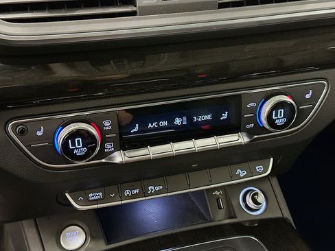 Used 2018 Audi Q5 2.0T Premium image 24