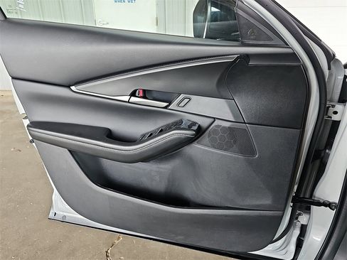 New 2025 MAZDA CX-30 AWD 2.5 S w/ Select Sport Pkg image 27