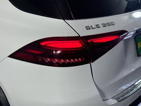 Used 2025 Mercedes-Benz GLE 350 GLE 350 image 36
