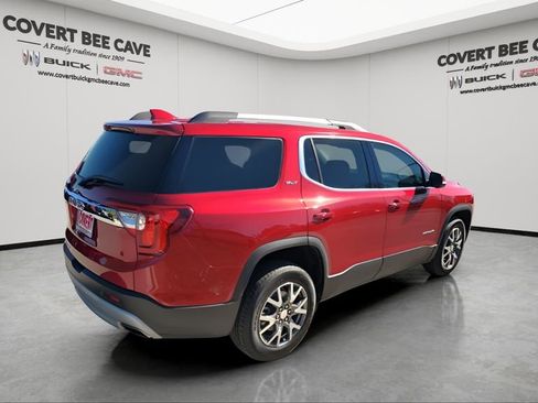 Certified 2023 GMC Acadia SLT image 9