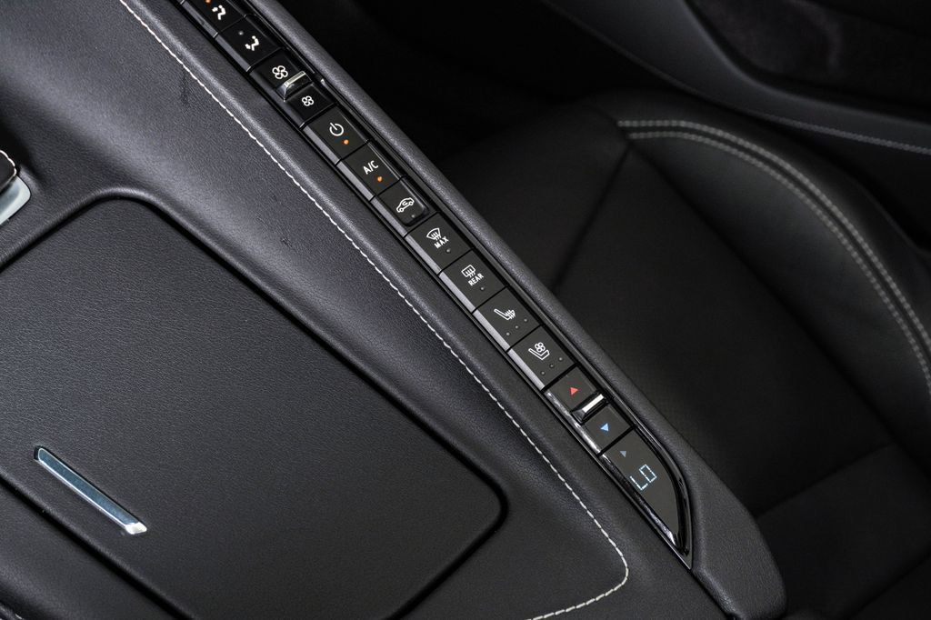 Used 2023 Chevrolet Corvette Z06 RWD image 29