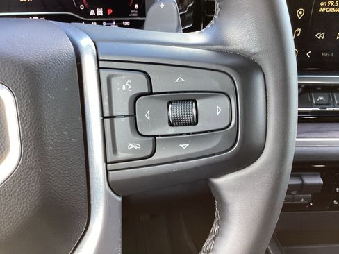 Used 2024 GMC Sierra 1500 SLT image 20