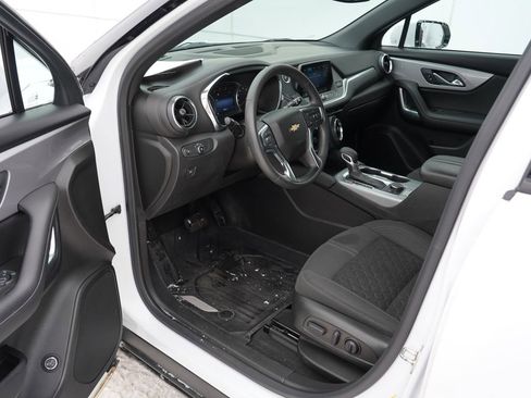 Used 2022 Chevrolet Blazer LT image 13