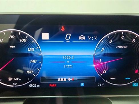 Used 2024 Mercedes-Benz GLC 300 GLC 300 w/ AMG Line image 37