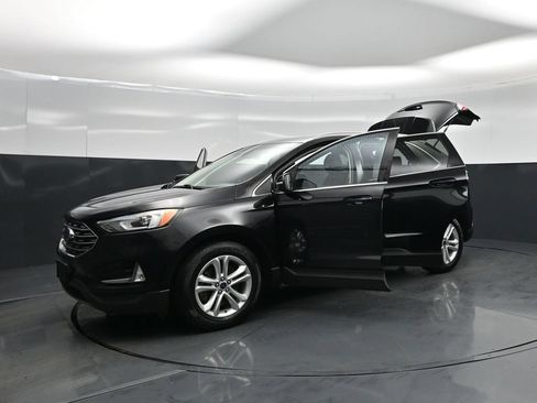Used 2019 Ford Edge SEL w/ Equipment Group 201A AWD/4WD image 28