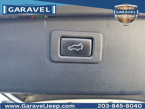 Used 2017 Subaru Outback 3.6R Touring image 20