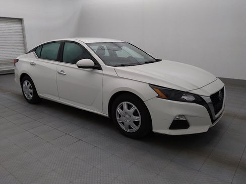 Used 2022 Nissan Altima 2.5 S image 11