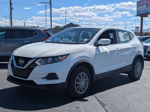 Used 2020 Nissan Rogue Sport S FWD image 9