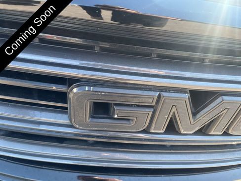 Used 2019 GMC Terrain SLT w/ Preferred Package image 30