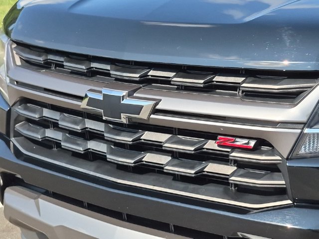 Used 2022 Chevrolet Colorado Z71 AWD/4WD image 36