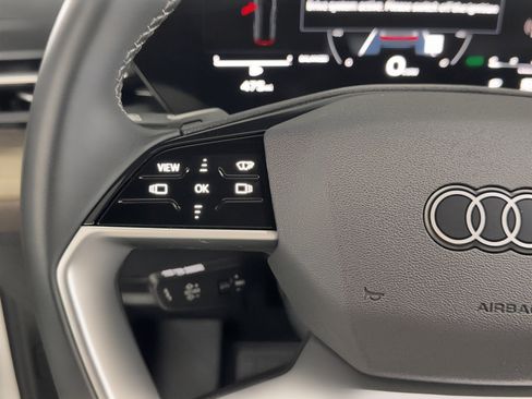 Used 2025 Audi Q5 Premium Plus w/ Premium Plus image 21