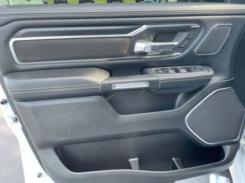Used 2024 RAM 1500 Laramie image 11