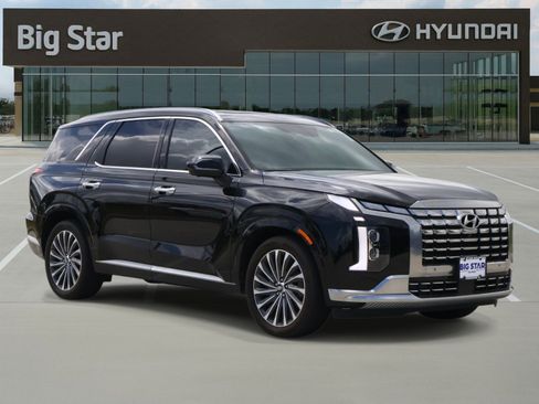 Used 2024 Hyundai Palisade Calligraphy image 6