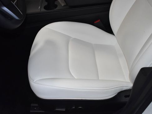 Used 2022 Tesla Model 3 Long Range AWD/4WD image 13