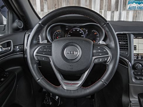 Used 2018 Jeep Grand Cherokee Trailhawk w/ Trailhawk Luxury Group image 14