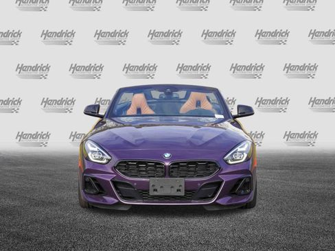 Certified 2025 BMW Z4 M40i w/ Premium Package image 3