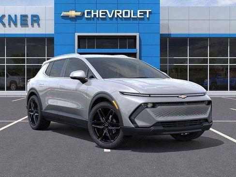 New 2026 Chevrolet Equinox EV LT AWD/4WD image 7