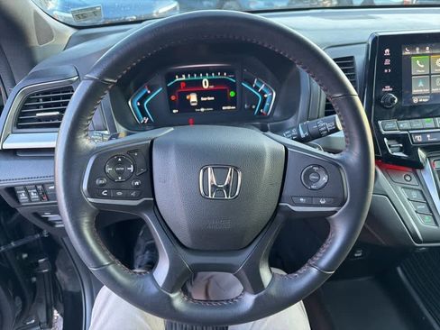 Certified 2023 Honda Odyssey Sport image 20