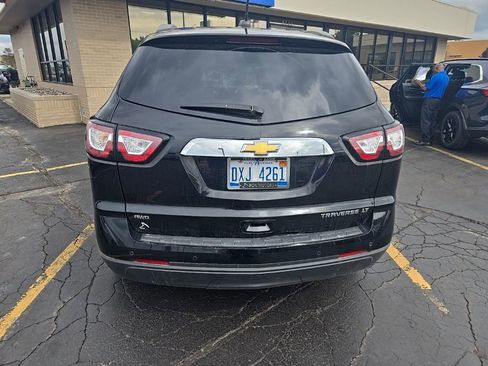 Used 2016 Chevrolet Traverse LT w/ Style and Technology Package AWD/4WD image 4
