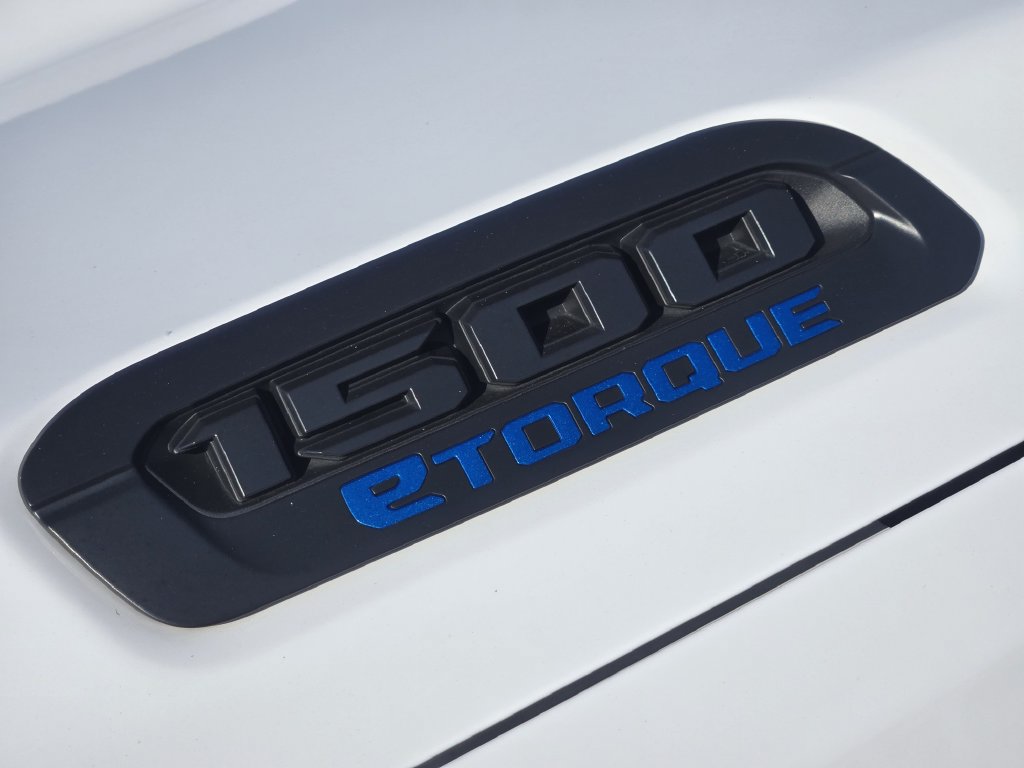 Used 2025 RAM 1500 Tradesman RWD image 13