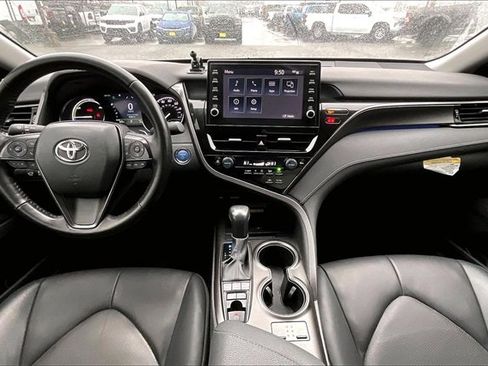 Used 2023 Toyota Camry XSE w/ Cold Weather Package image 15