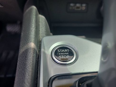 Used 2025 Nissan Altima 2.5 S FWD image 19