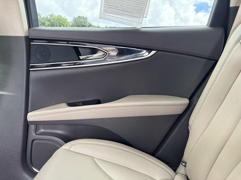 Certified 2023 Lincoln Nautilus AWD w/ Premium Package image 15
