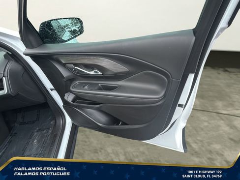 Used 2023 GMC Terrain SLE w/ Driver Convenience Package FWD image 36