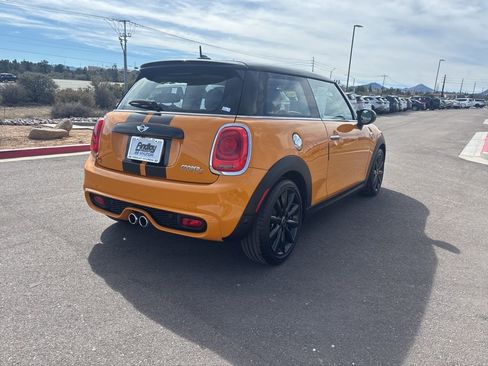 Used 2018 MINI Cooper S image 4