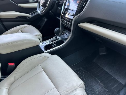 Used 2021 Subaru Ascent Limited w/ Technology Package AWD/4WD image 18