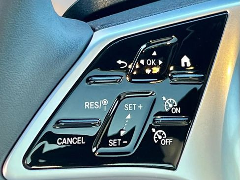 Certified 2026 Mercedes-Benz GLC 300 4MATIC image 24