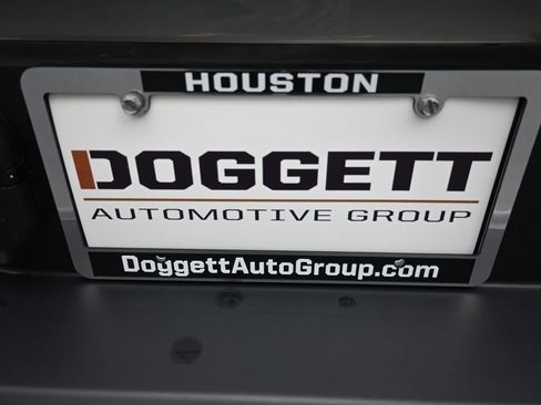 Used 2025 Jeep Gladiator Mojave w/ Convenience Group image 2