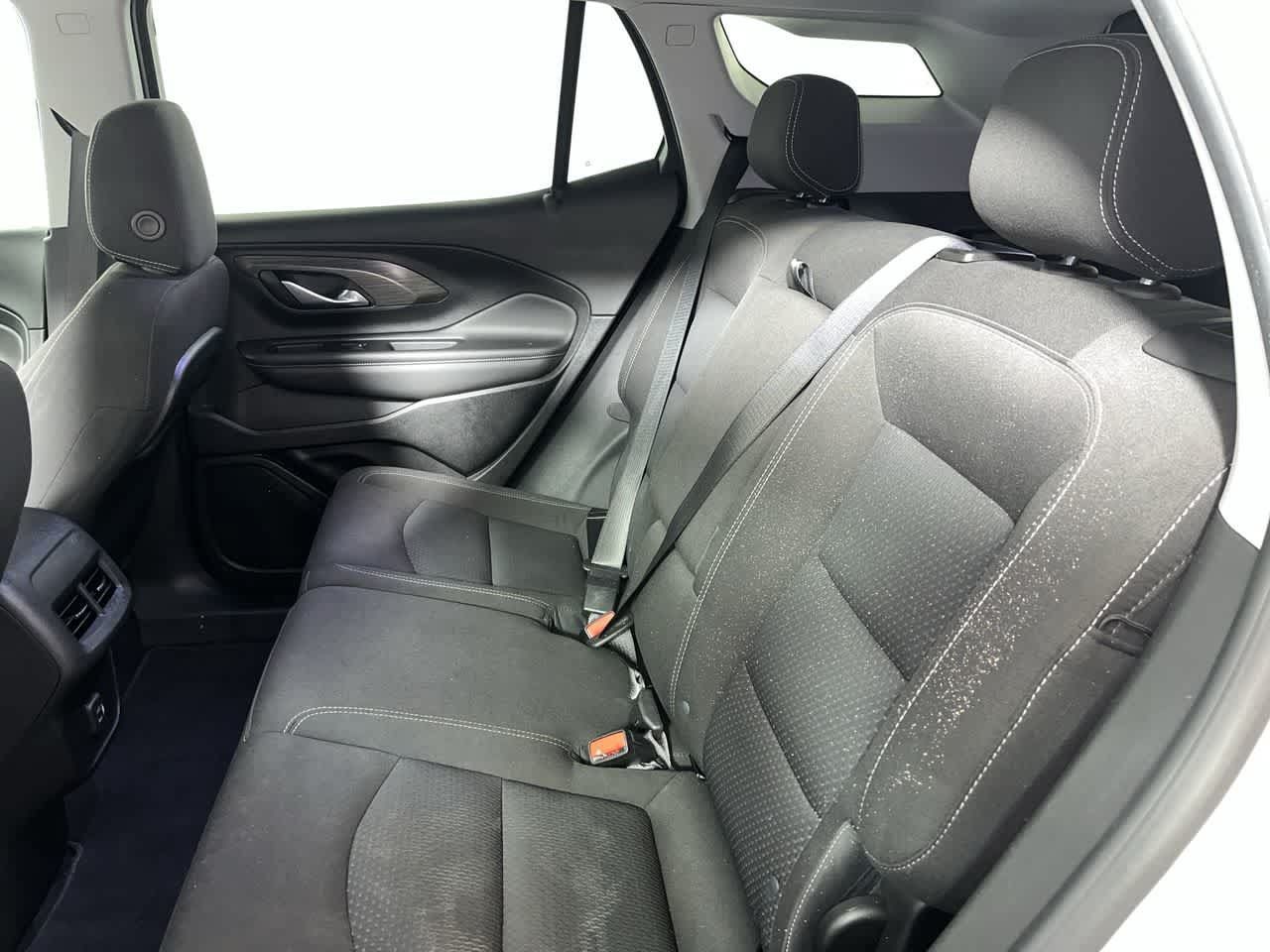 Used 2022 GMC Terrain SLE FWD image 27
