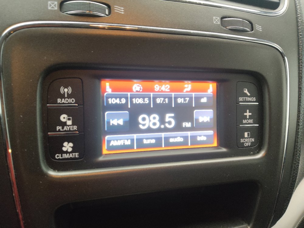 Used 2019 Dodge Journey SE FWD image 25
