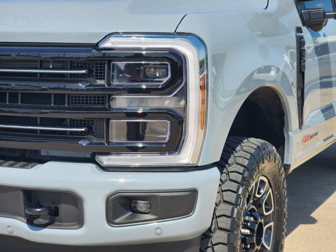 New 2026 Ford F250 Platinum AWD/4WD image 10