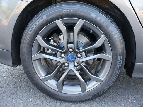 Used 2018 Ford Fusion SE w/ Equipment Group 201A FWD image 43