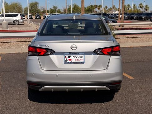 Certified 2025 Nissan Versa SV FWD image 5
