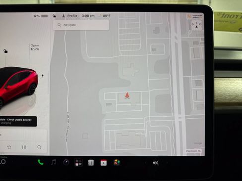 Used 2024 Tesla Model Y Long Range AWD/4WD image 14