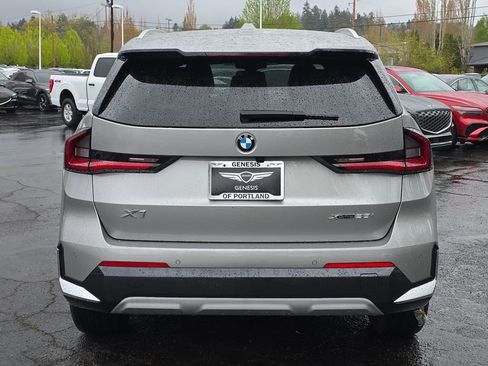 Used 2025 BMW X1 xDrive28i w/ Convenience Package image 4