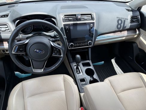 Used 2018 Subaru Outback 2.5i Limited AWD/4WD image 13
