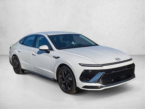 New 2025 Hyundai Sonata SEL image 6