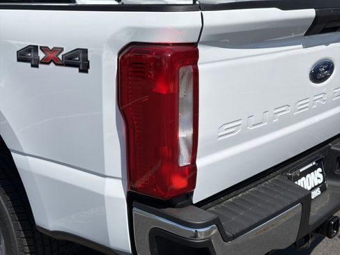 New 2026 Ford F250 XL image 17